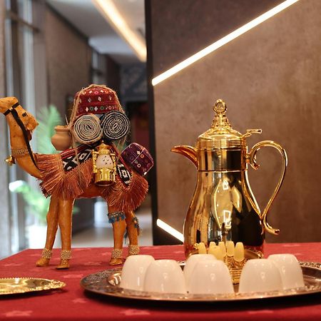 Kingsgate Al Jaddaf Hotel By Millennium ดูไบ ภายนอก รูปภาพ