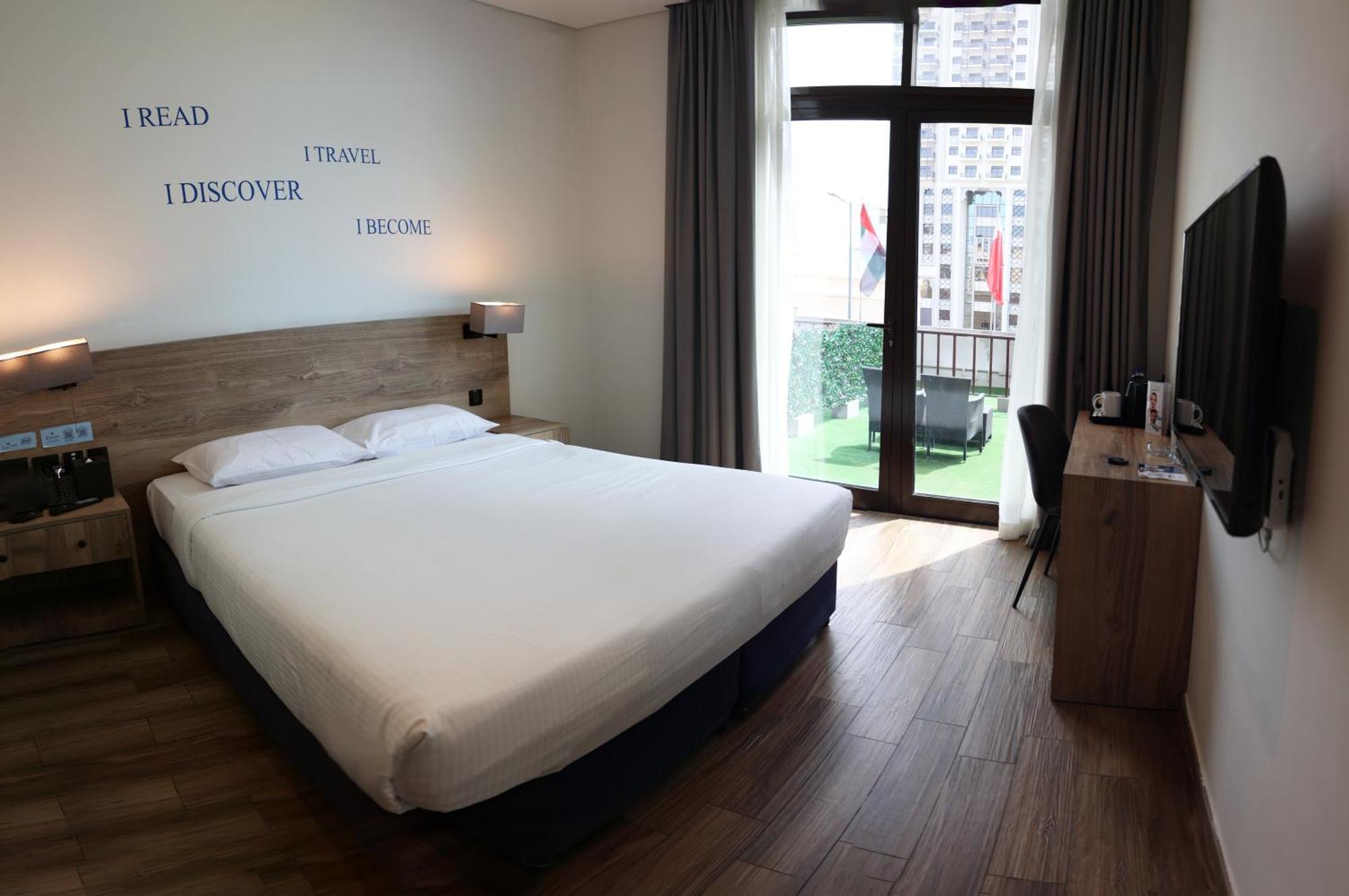 Kingsgate Al Jaddaf Hotel By Millennium ดูไบ ภายนอก รูปภาพ
