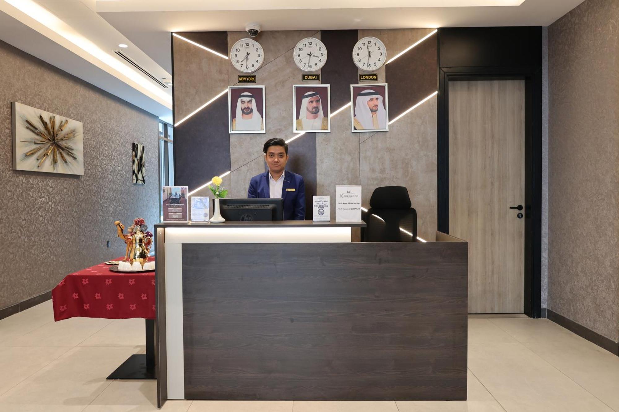 Kingsgate Al Jaddaf Hotel By Millennium ดูไบ ภายนอก รูปภาพ