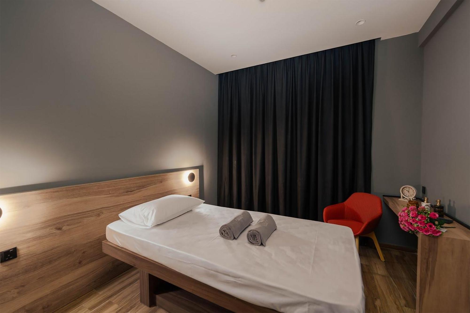 Kingsgate Al Jaddaf Hotel By Millennium ดูไบ ภายนอก รูปภาพ